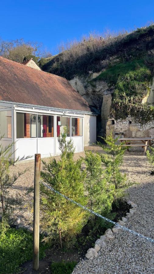 Le Troglo'Gite, 500M A Pied Du Zoo De Beauval Seigy Eksteriør billede